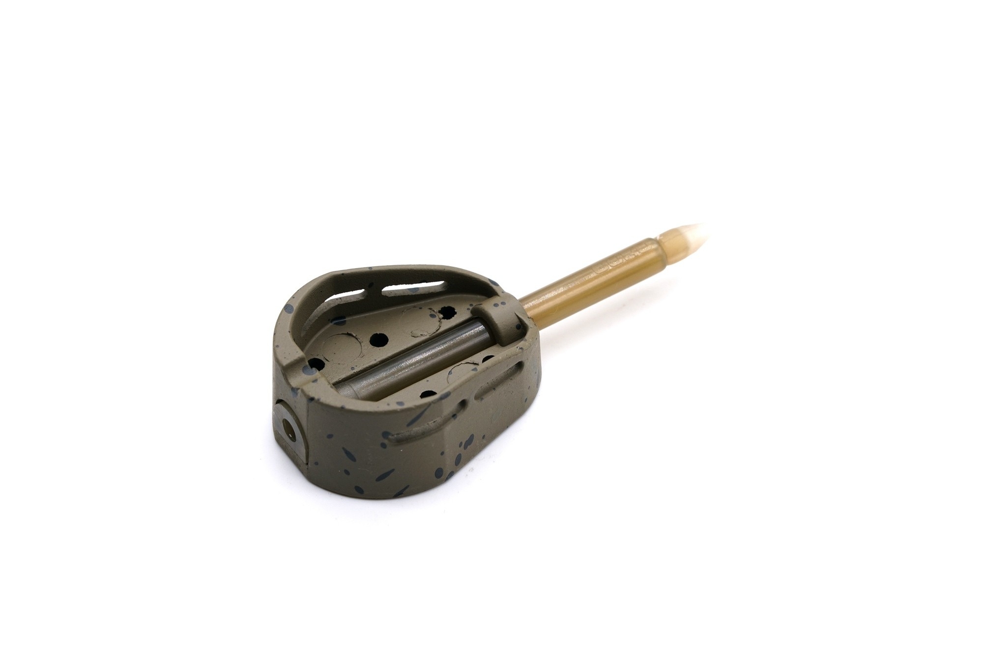 Guru: Extra Distance Hybrid Feeder