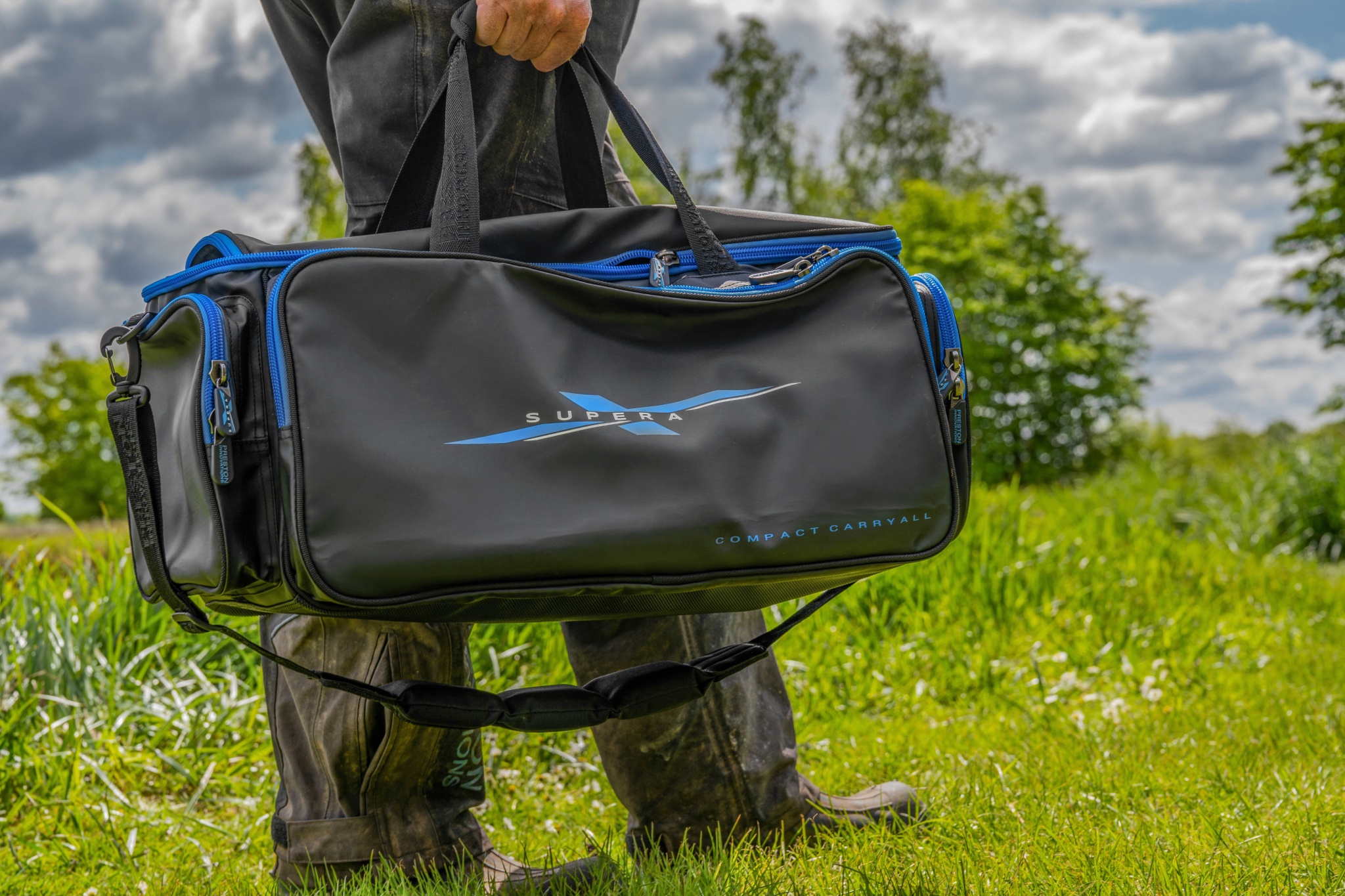 P0130116 Supera X Compact Carryall ls 05