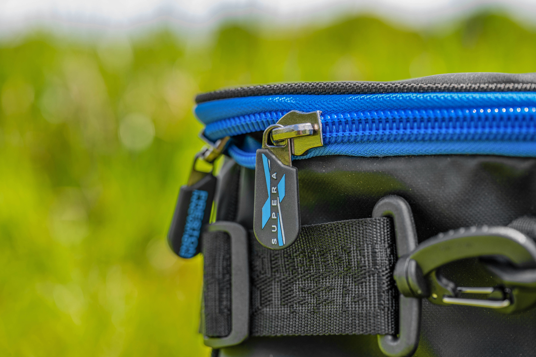 P0130118 Supera X Roller Roost ls 07