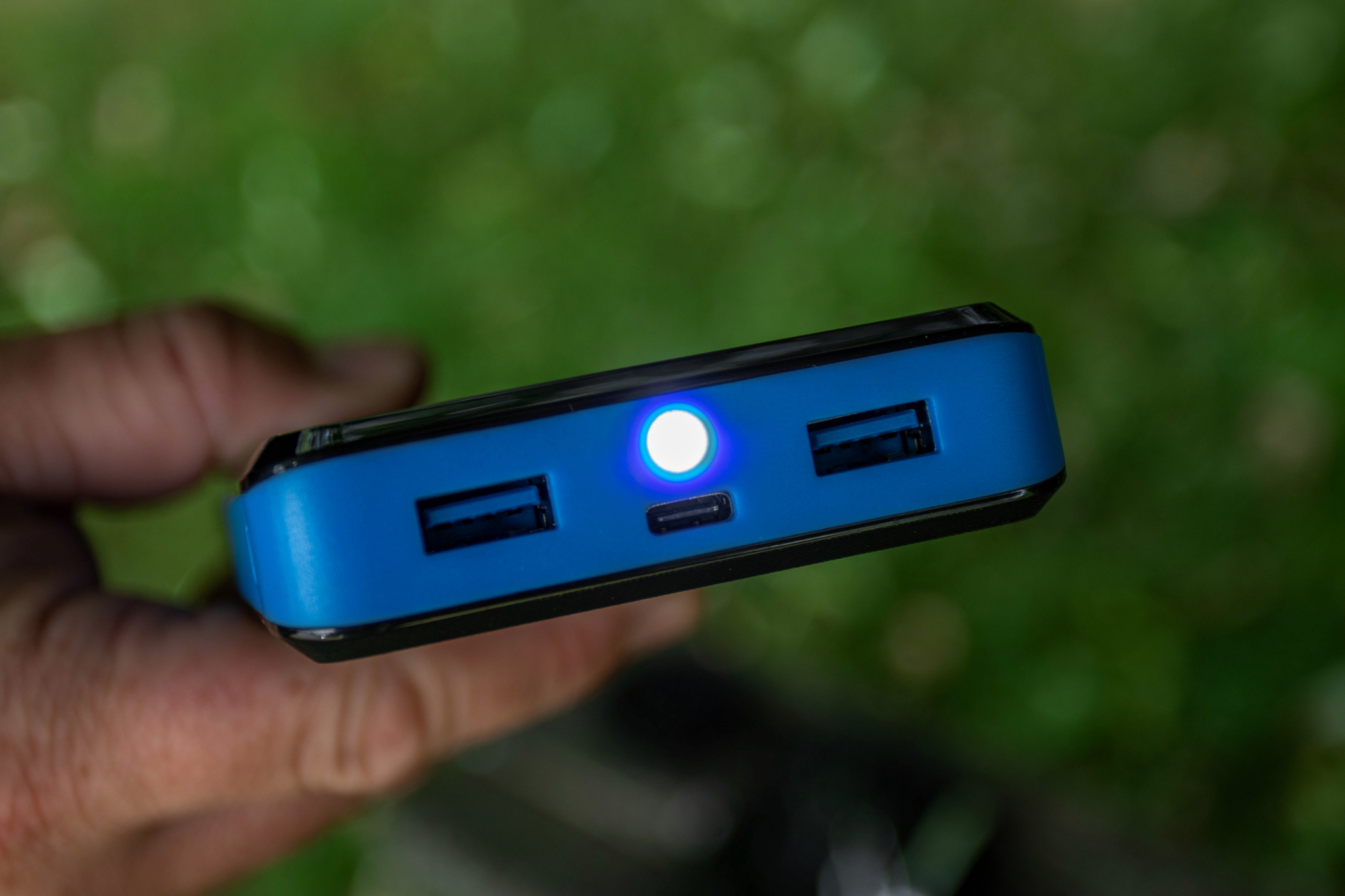 P0200448 Thermatech Power Bank 20000 m Ah ls 02