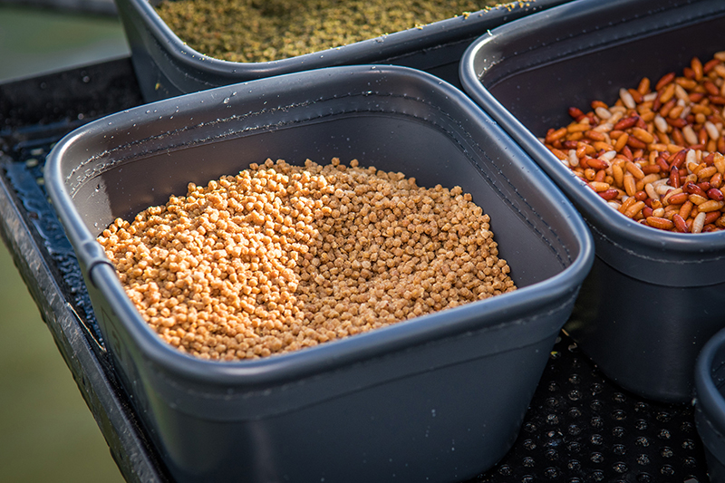 Eva stacking bait tubs 10