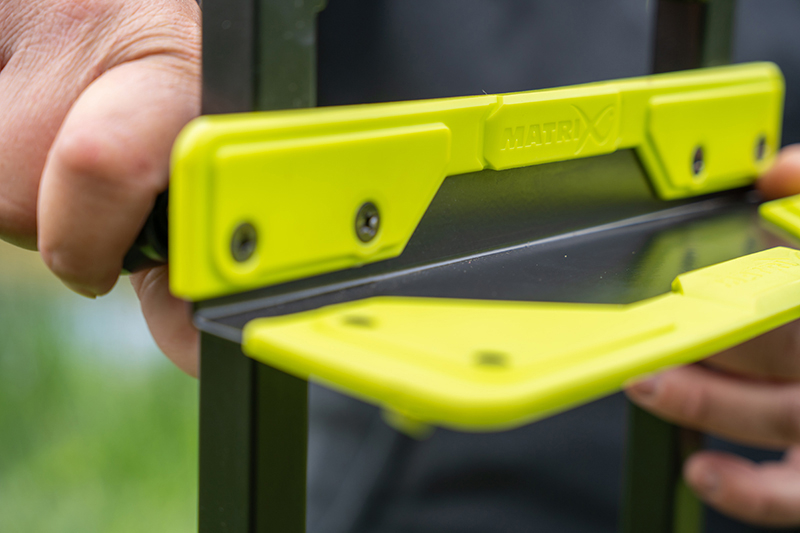 H frame adaptor 16