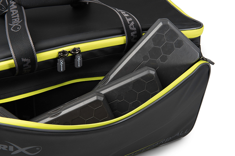 Horizon compact carryall side pocket with rig boxes