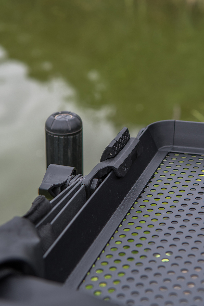 Side tray storm cover 8